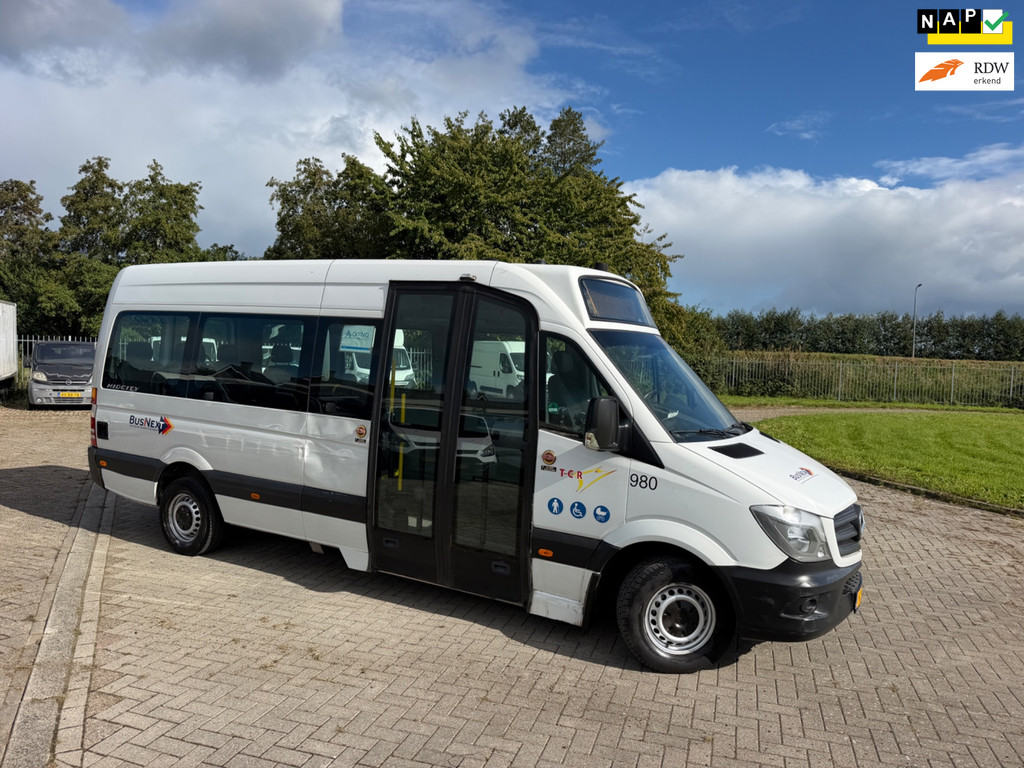 57287425